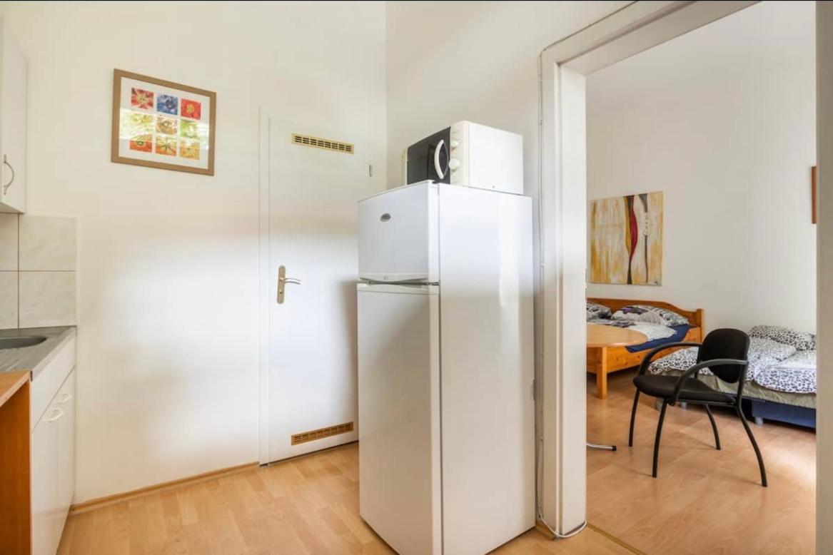 פראג Apartment Stepanska מראה חיצוני תמונה