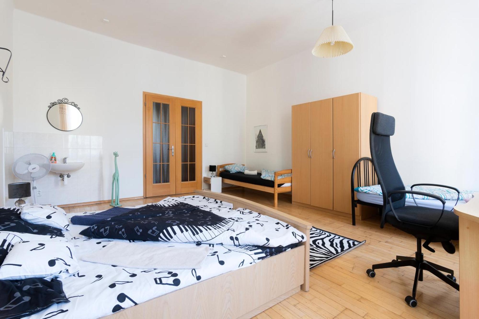 פראג Apartment Stepanska מראה חיצוני תמונה
